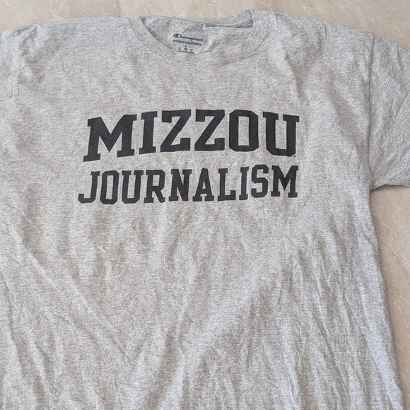 Gray Mizzou Journalism T-Shirt Pre Owned - Picture 2 of 9